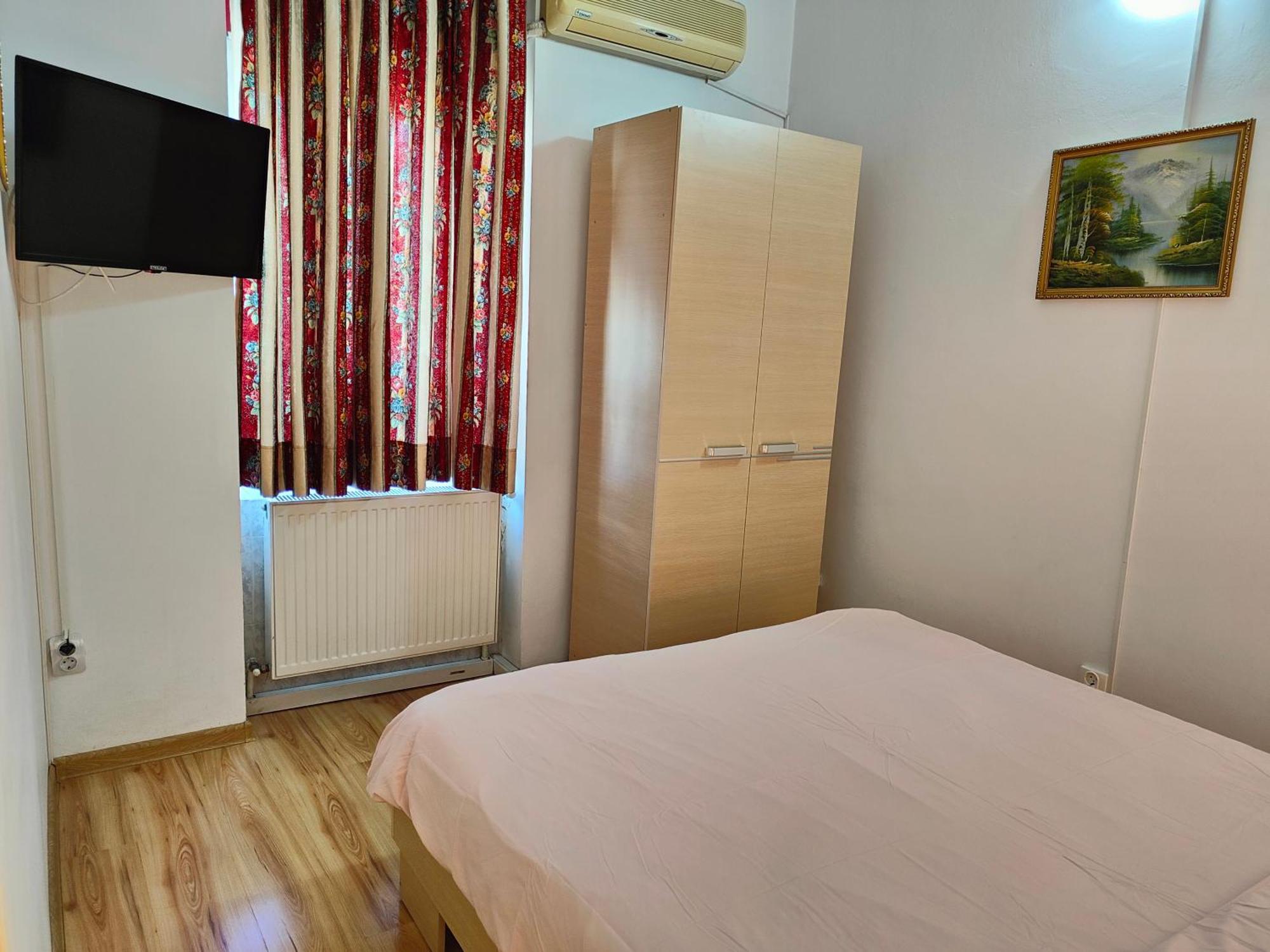 Atlas Accommodation Bucharest Exterior photo